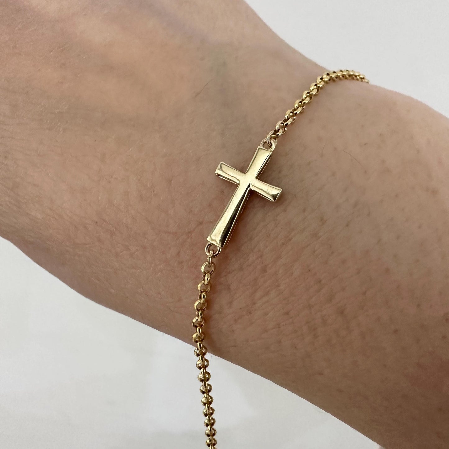 14k Solid Gold Cross Charm Chain Bracelet Tiny Delicate Cross Bracelet Minimalist Jewelry Stylish Dainty Chain Bracelet Gift Girlfriend