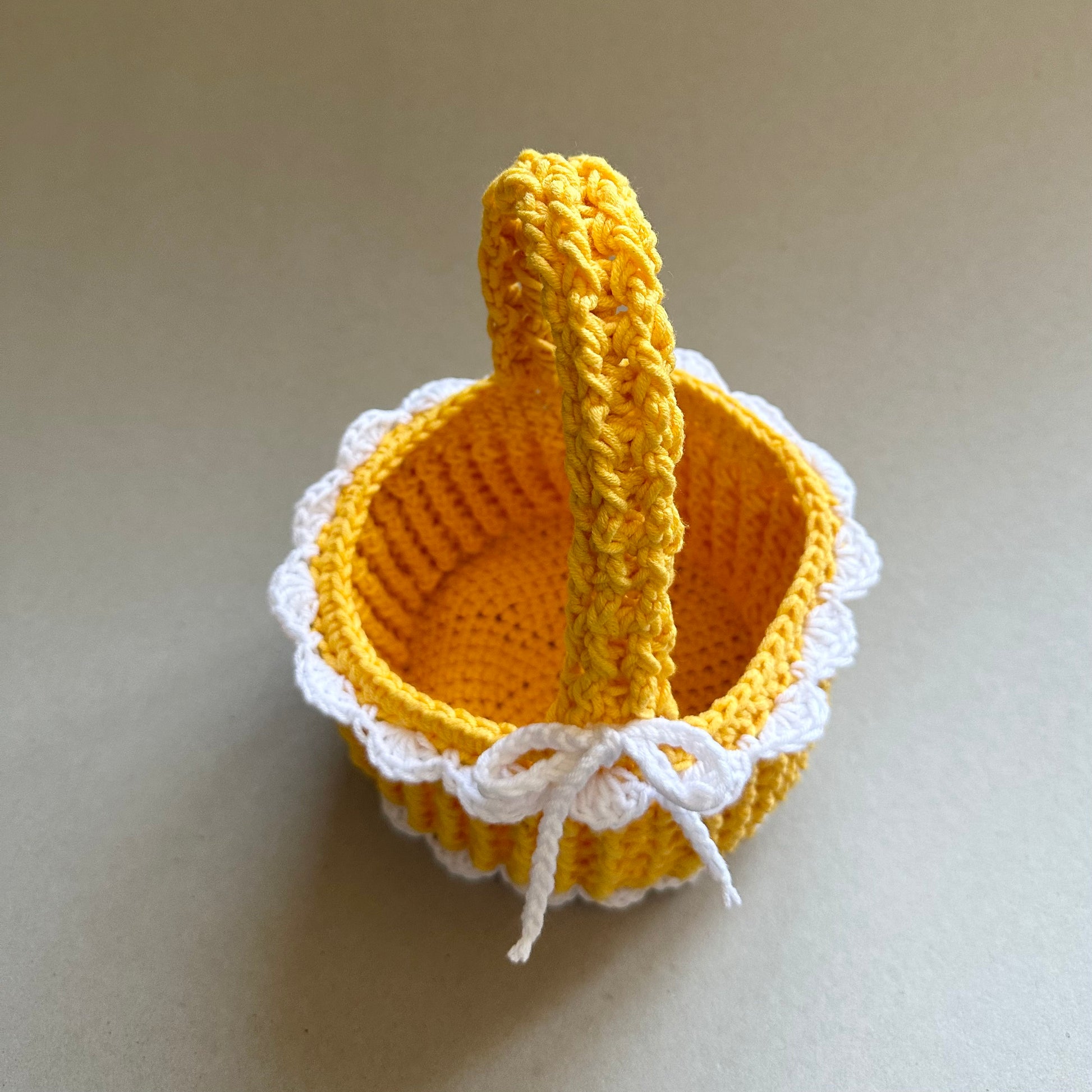 Easter Basket Crochet Pattern Egg Storage Crochet Holder with Handle Easter Table Decor by Garust