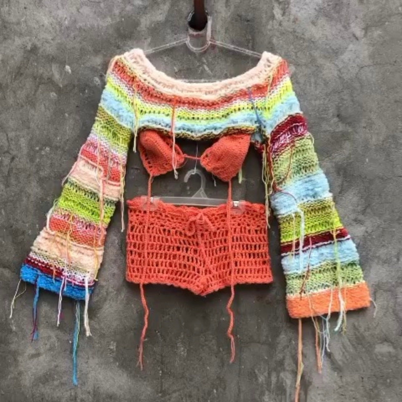 3 pcs cool crochet outfit woman Wide long sleeve crop top Bra and shorts set Festival tassel top outfit Bright beach rave wear clothes gift