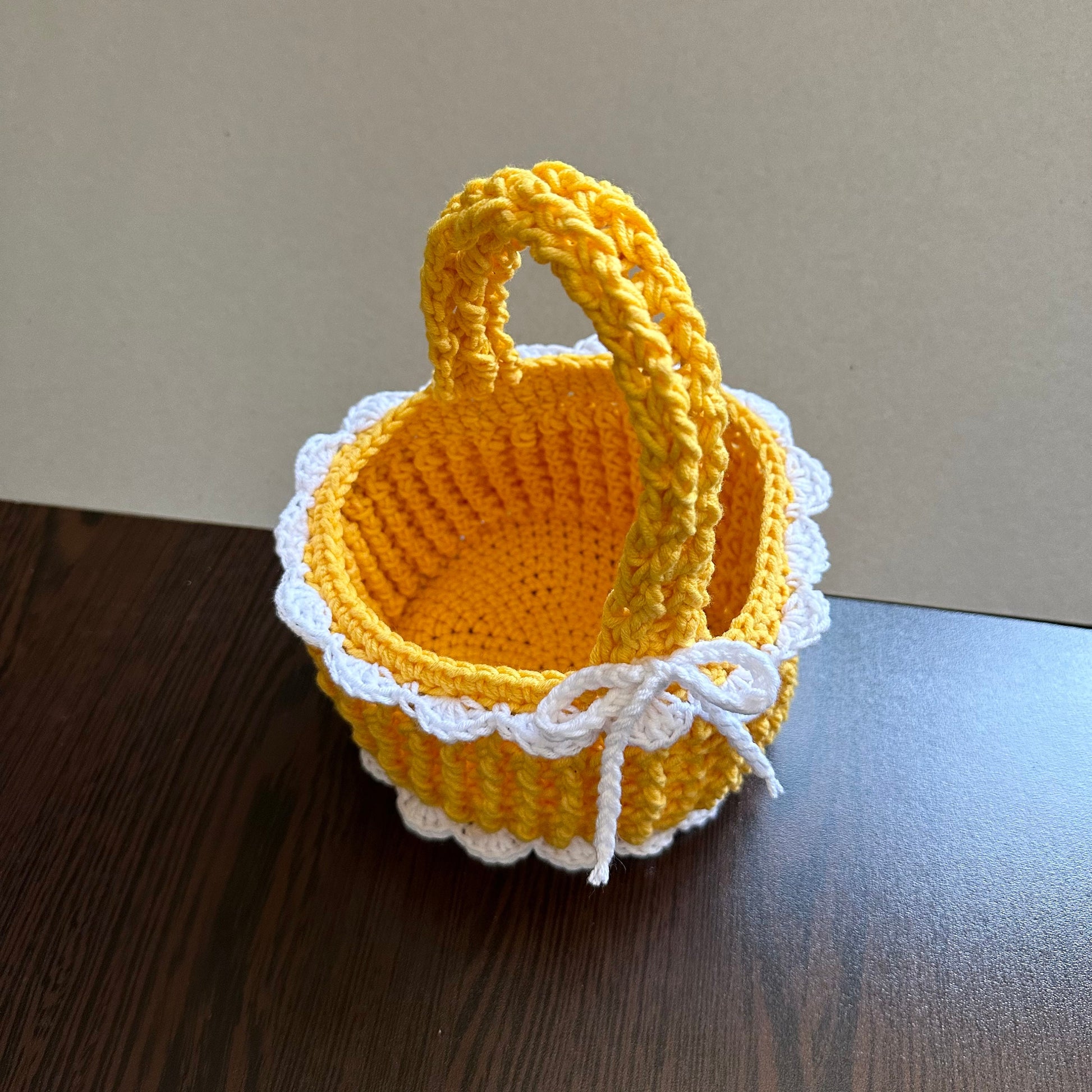 Easter Basket Crochet Pattern Egg Storage Crochet Holder with Handle by Garust
