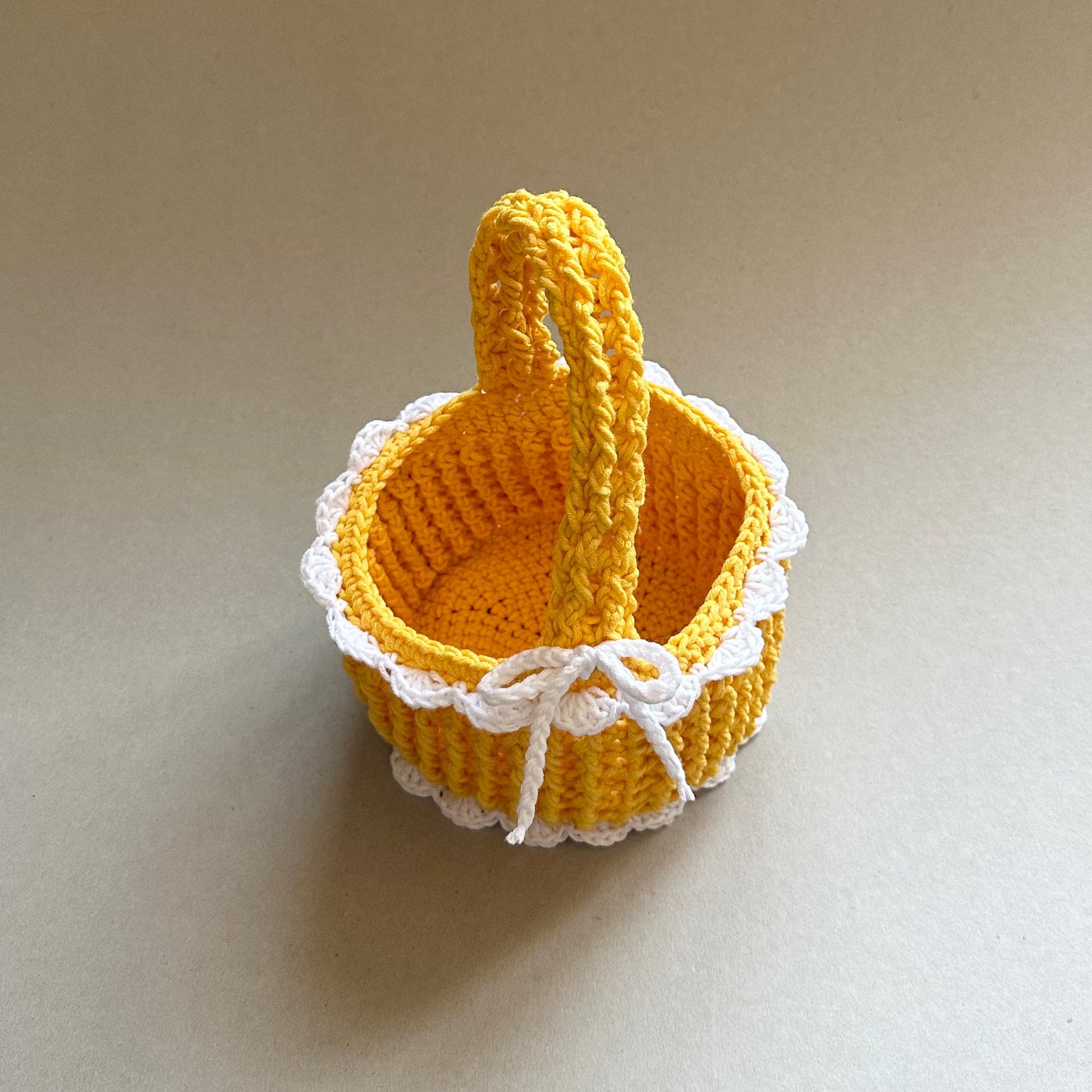 Easter Basket Crochet Pattern PDF Egg Storage Crochet Holder with Handle by Garust