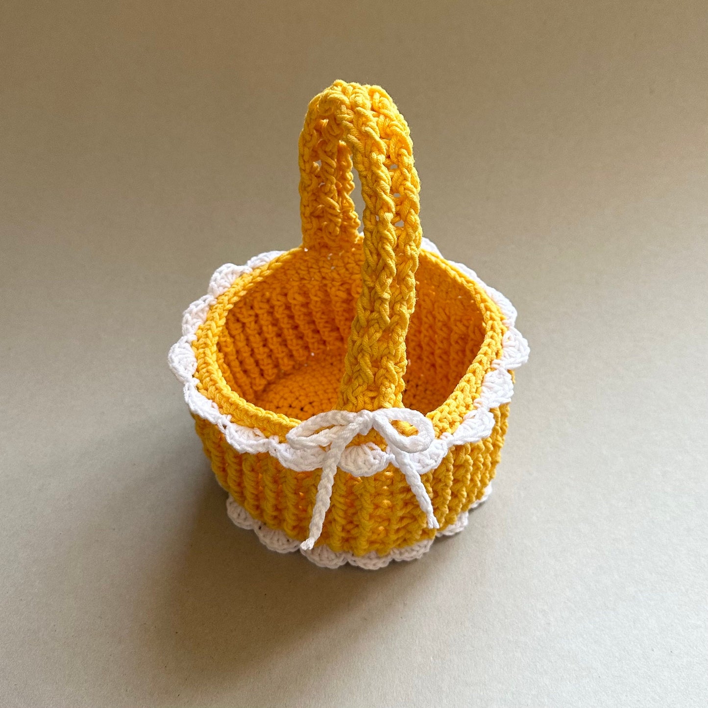 Easter Table Decor Crochet Pattern Egg Storage Crochet Holder with Handle by Garust
