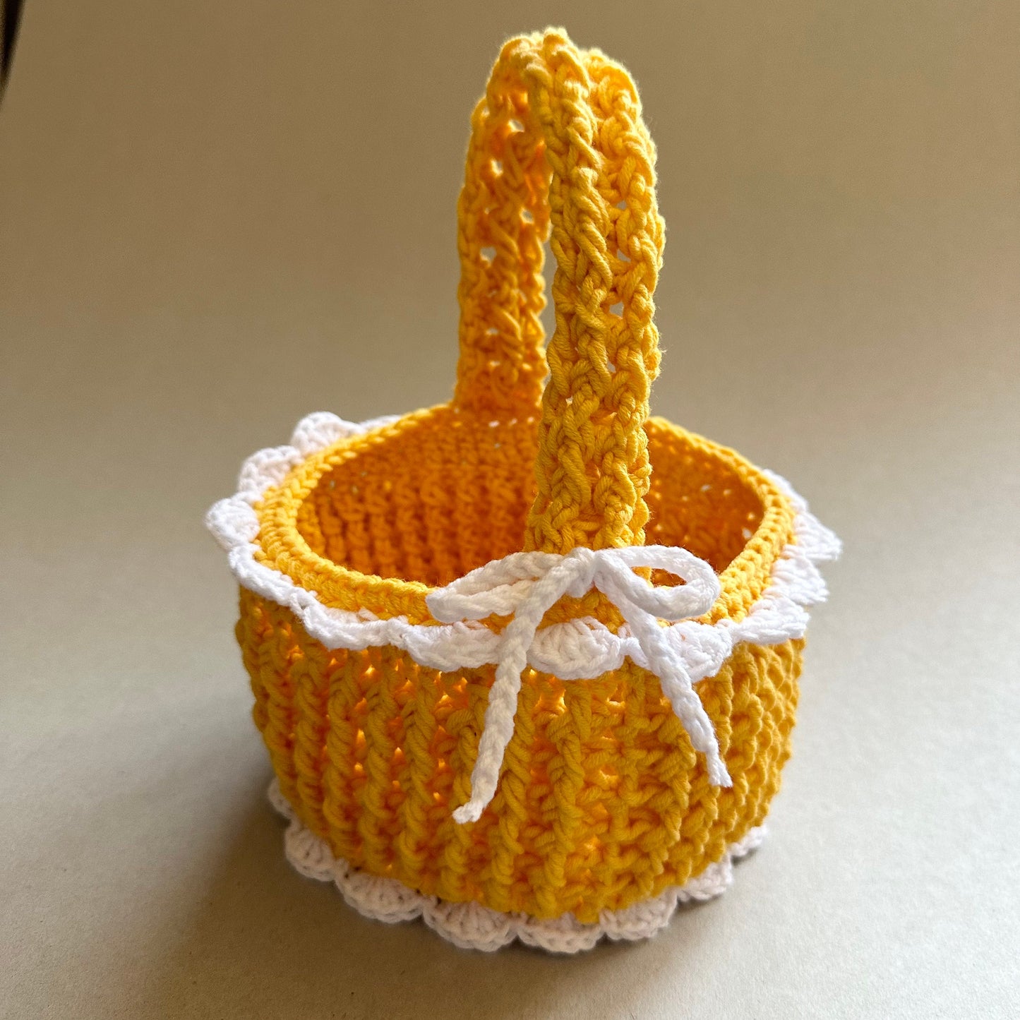 Easter Basket Crochet Pattern Egg Storage Crochet Holder with Handle Table Decorations by Garust