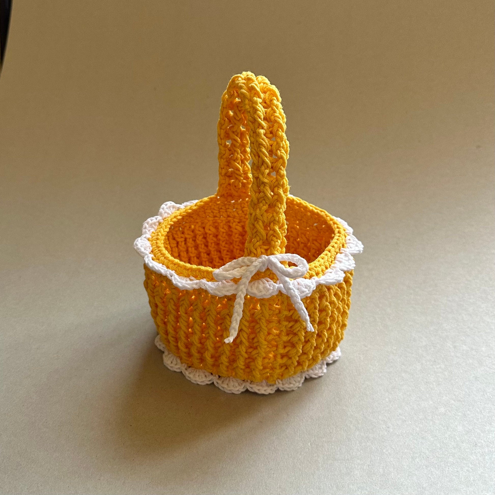 Basket Crochet Pattern Egg Storage Crochet Holder with Handle by Garust