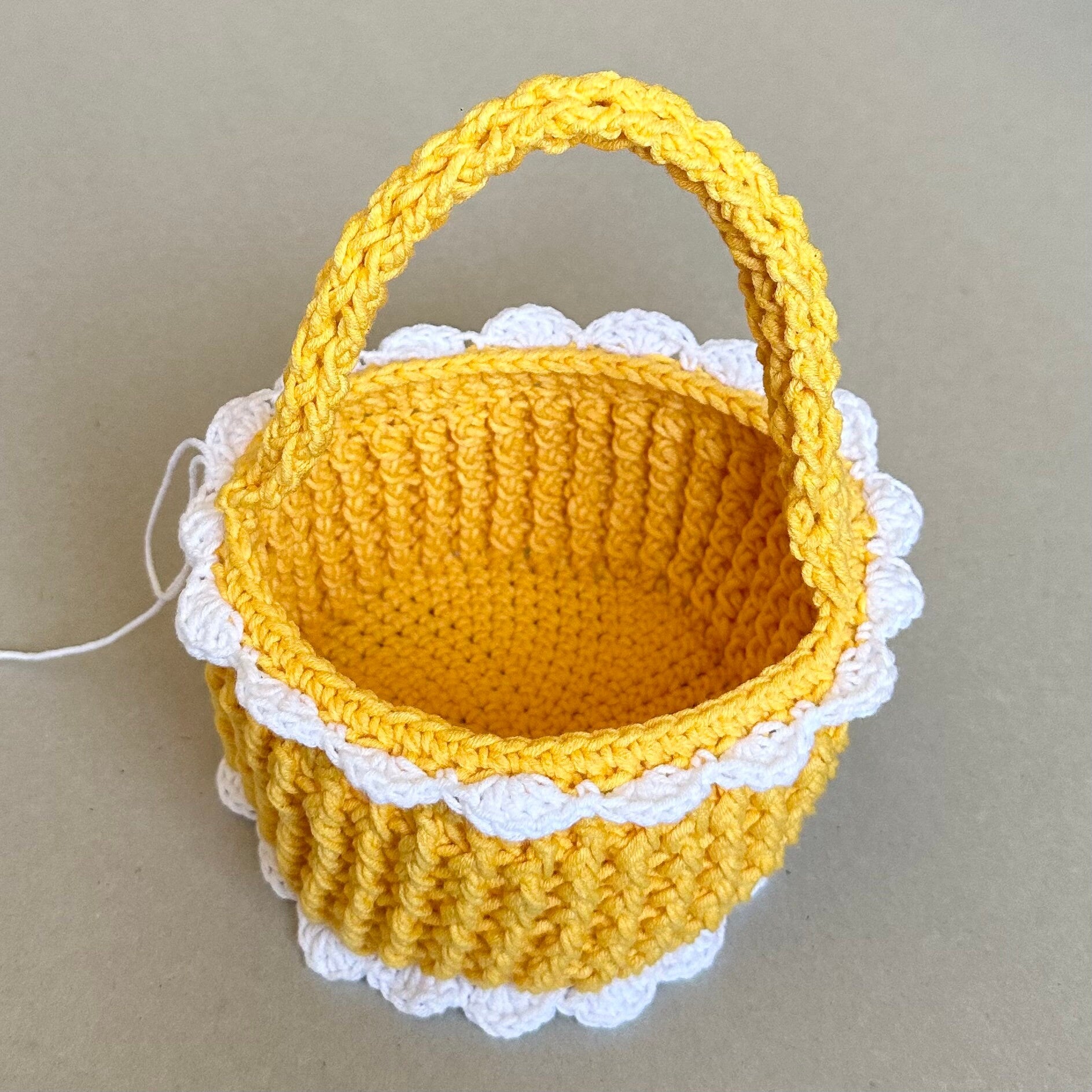 Easter Basket Crochet Pattern Egg Storage Crochet Holder with Handle Photo Tutorial by Garust