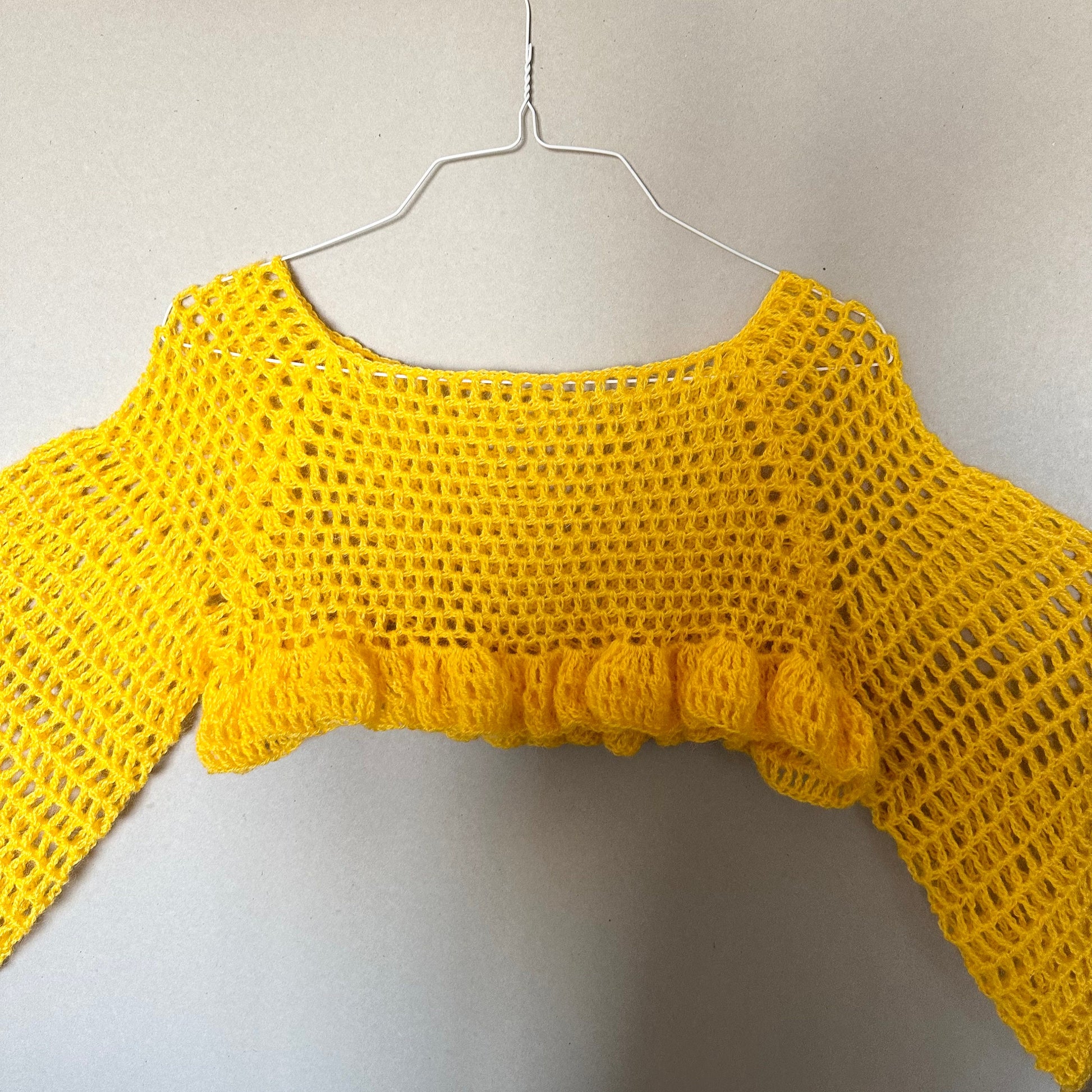 CROCHET PATTERN Top Crochet Sleeves sweater Long sleeve crop top ruffle top pattern Puffy sleeves jumper Cropped sweater Mesh top women
