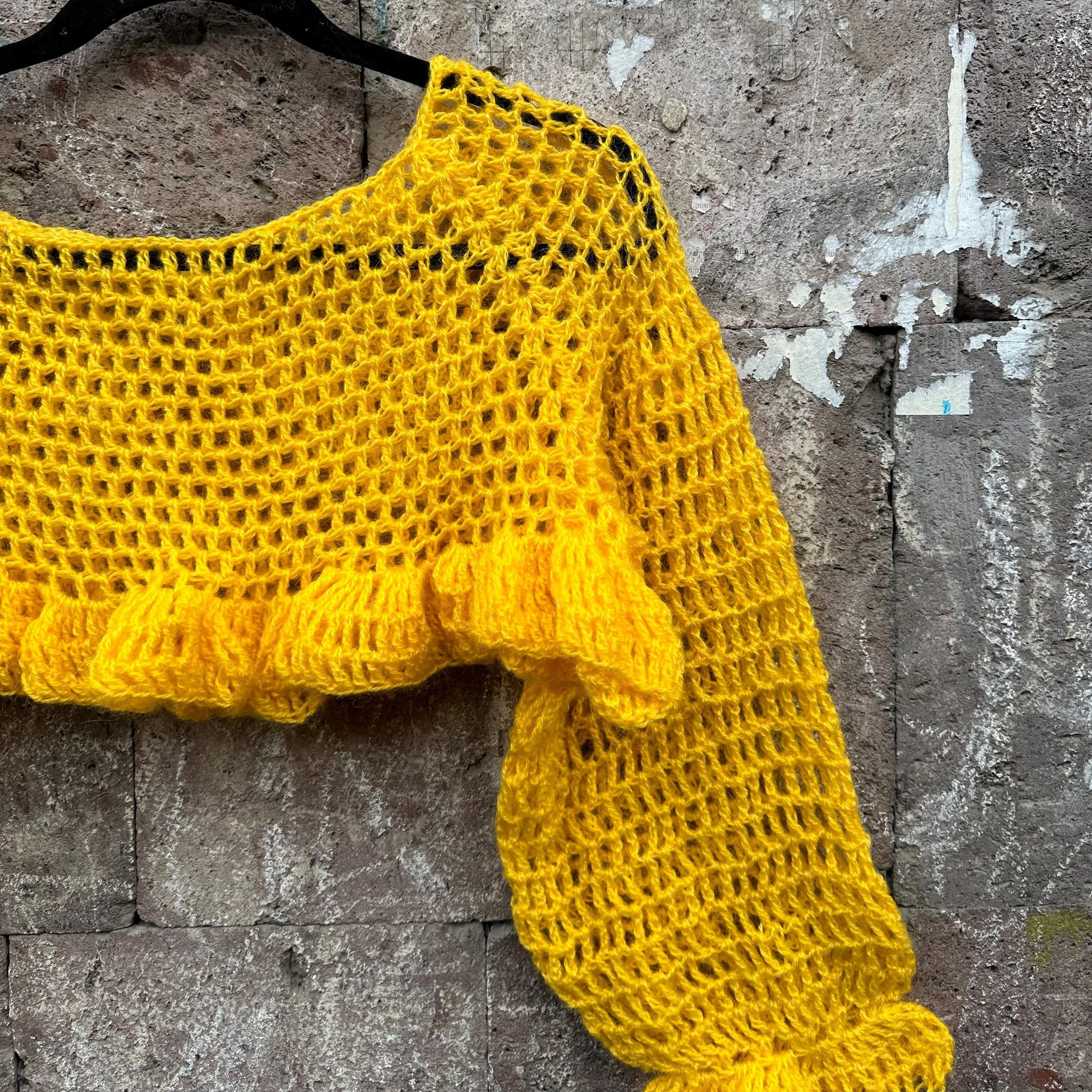 CROCHET PATTERN Top Crochet Sleeves sweater Long sleeve crop top ruffle top pattern Puffy sleeves jumper Cropped sweater Mesh top women